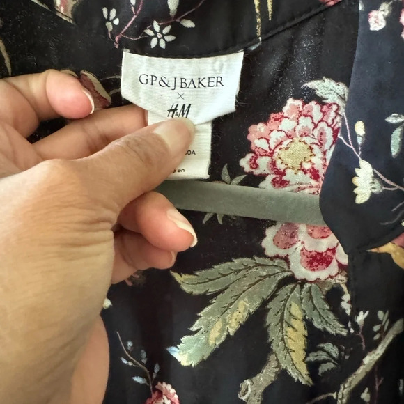 H&M by GP & J Baker Black floral bird print Tunic Shift Dress Size 2 Button Down - Picture 5 of 13